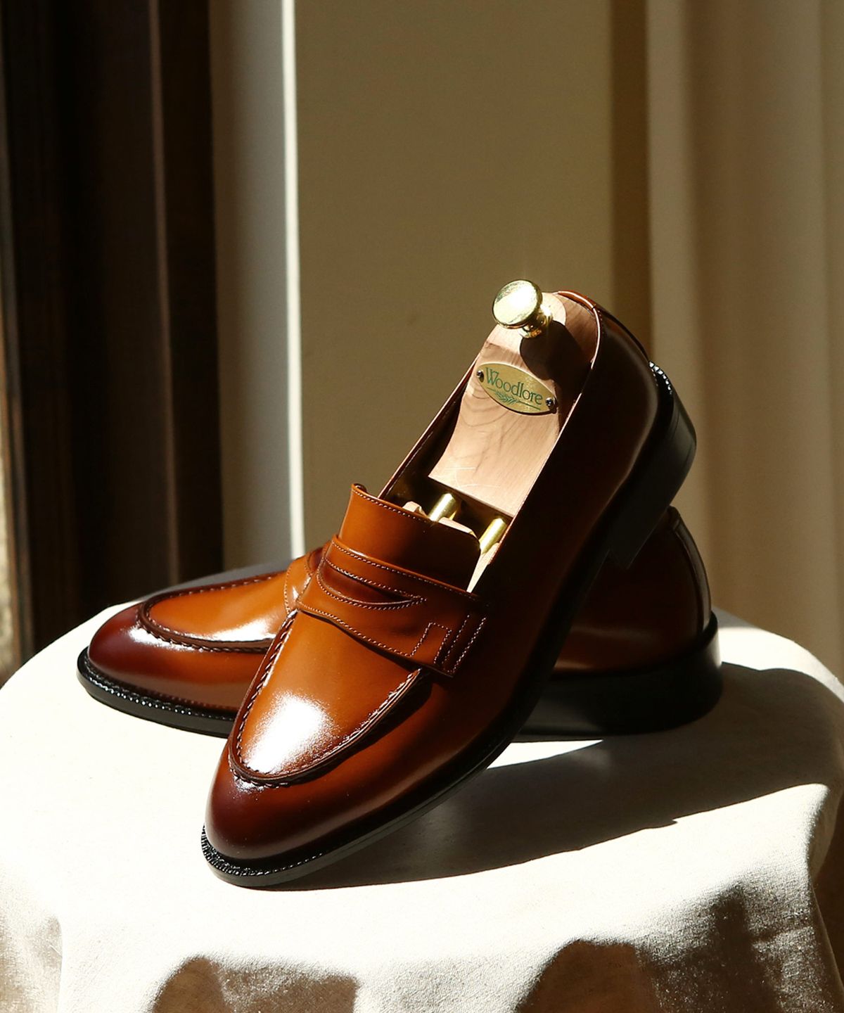 커스텀무드(CUSTOMMOOD) 히로 소가죽 페니로퍼(Light brown)