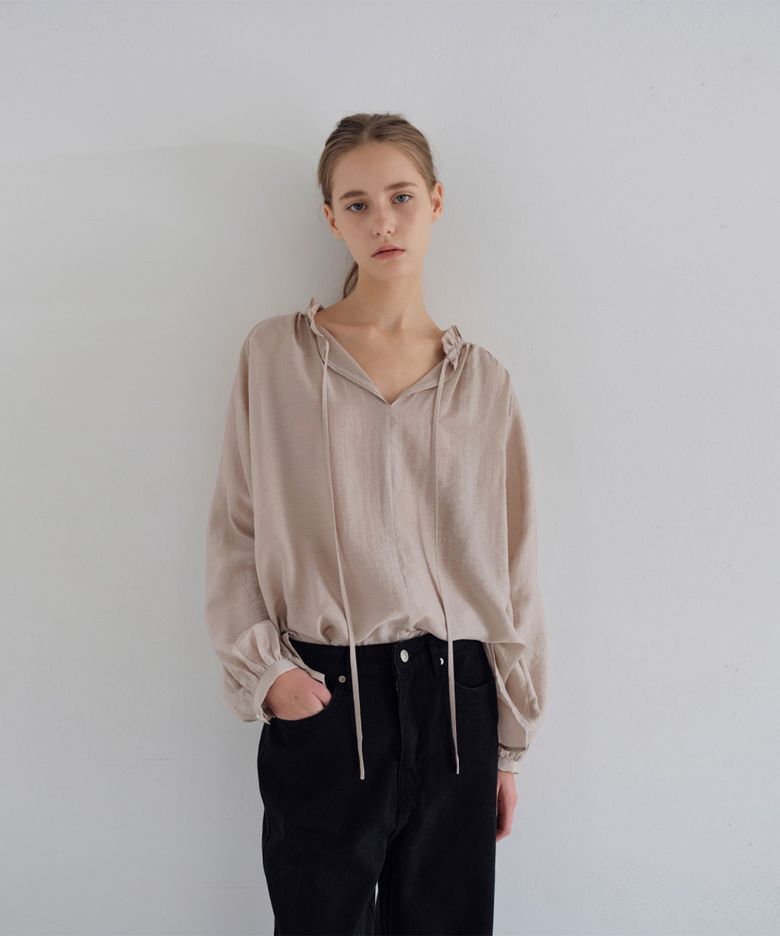 Silk Sheer Frill Blouse_Grayish Pink