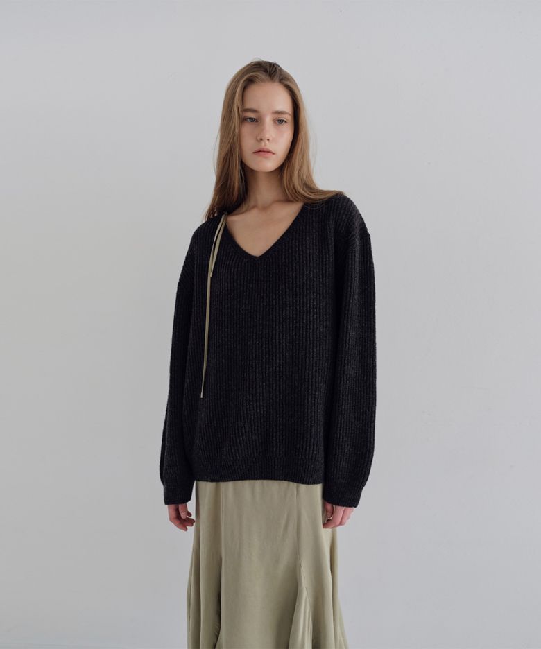 Wholegarment V-Neck Knit_Charcoal