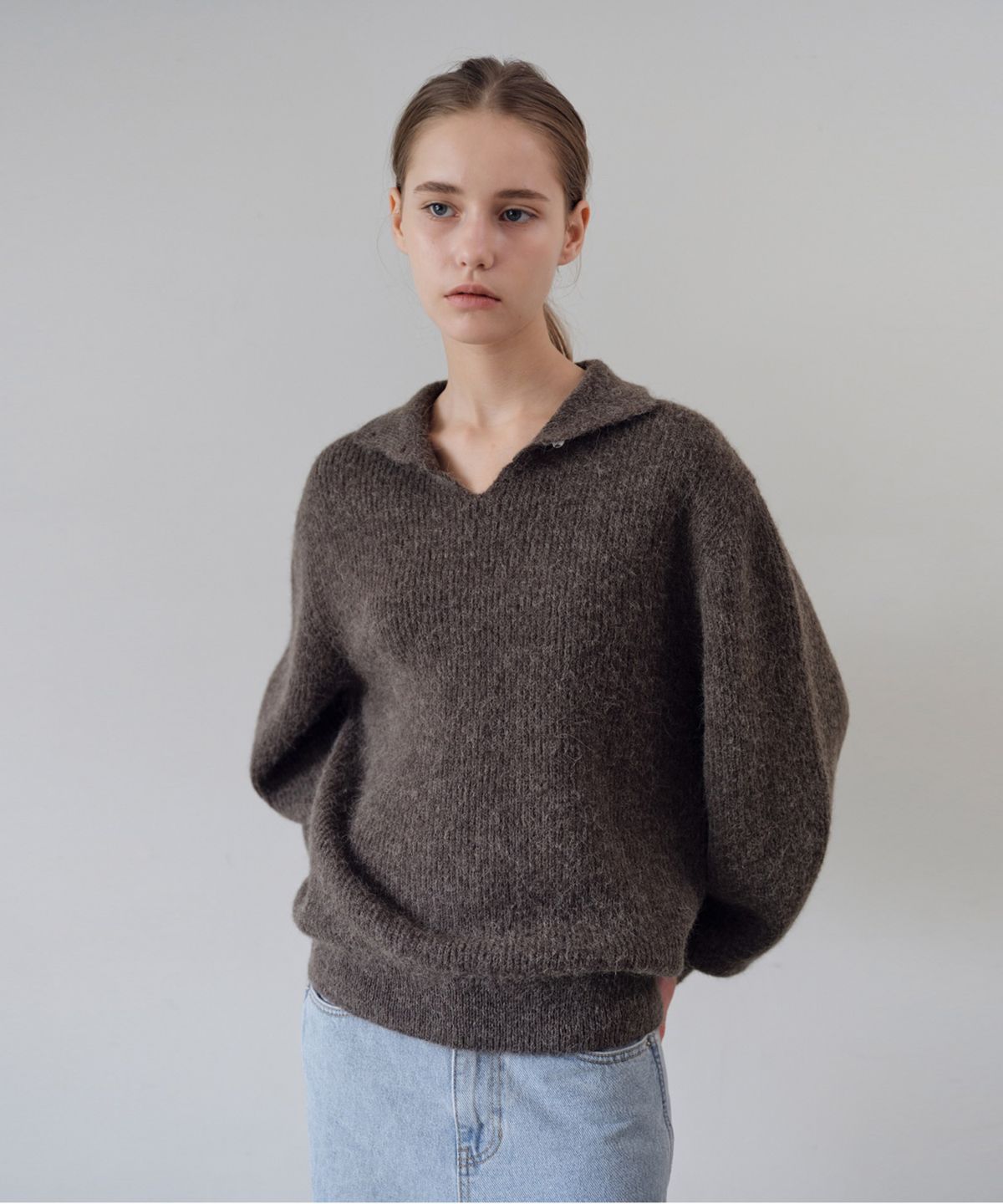 더 릴(THE LILLE) Alpaca Button Collar Knit_Brown