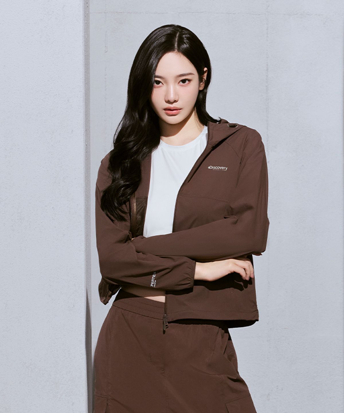 디스커버리 익스페디션(DISCOVERY EXPEDITION) 여성 퍼텍스 러닝 바람막이 (Brown)