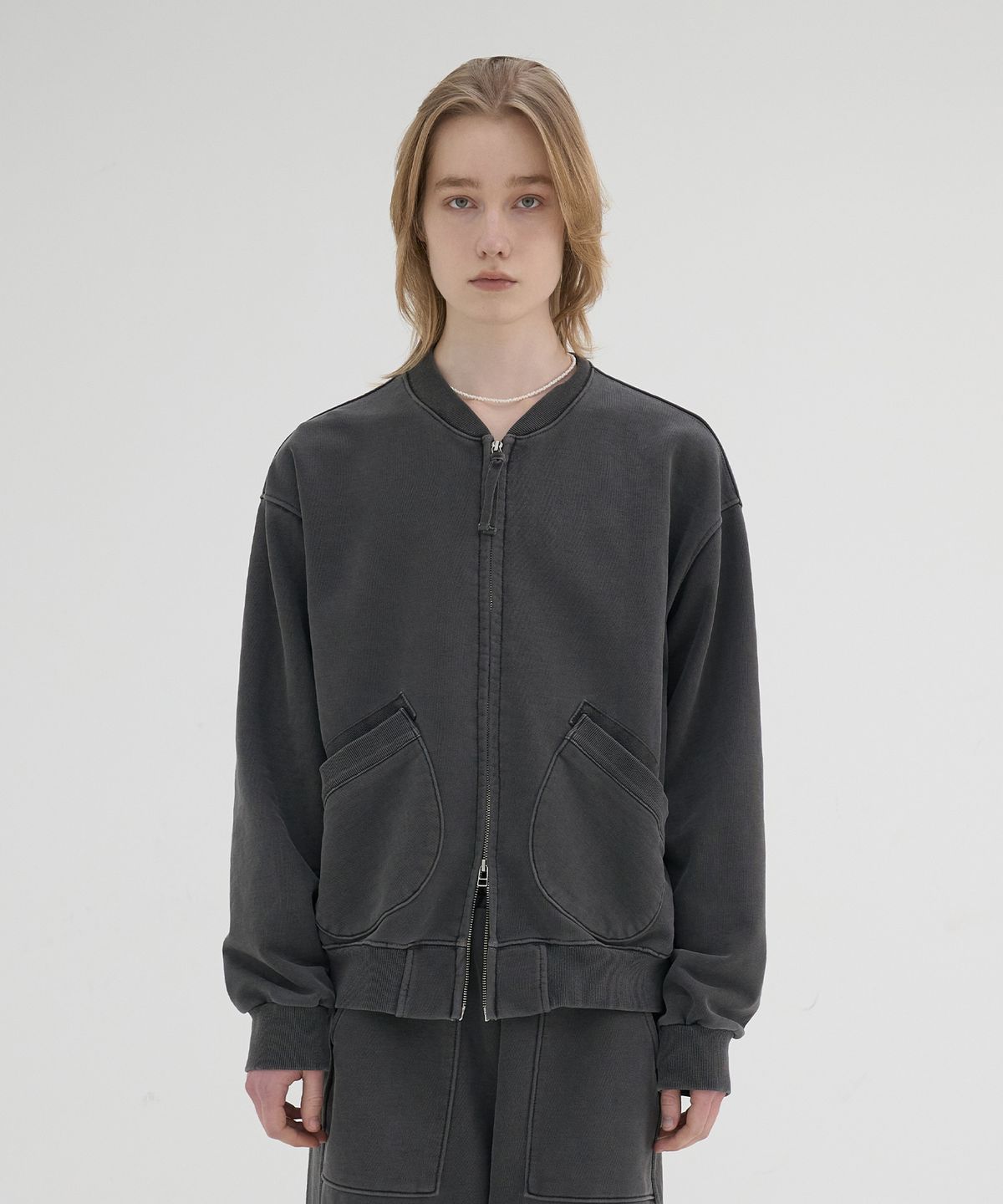노운(NOUN) faded sweat blouson (charcoal)