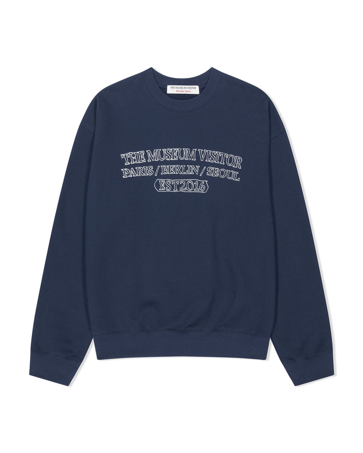 더뮤지엄비지터(THEMUSEUMVISITOR) TYPOGRPHIC ARTWORK SWEATSHIRT (NAVY)