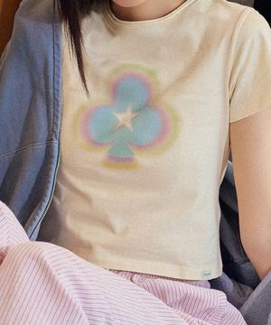 CLOVER SLIM T-SHIRT - 2 colors