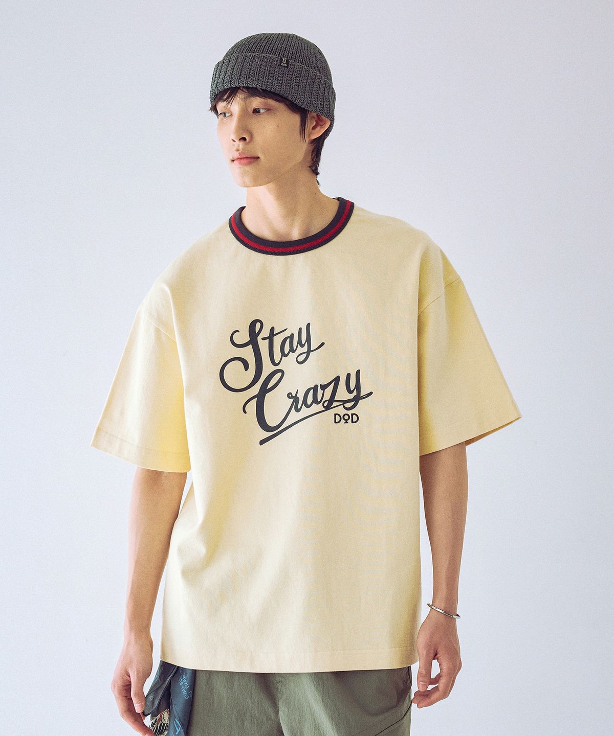 디오디(DOD) 크레이지 링넥 반팔 티셔츠(BEIGE)