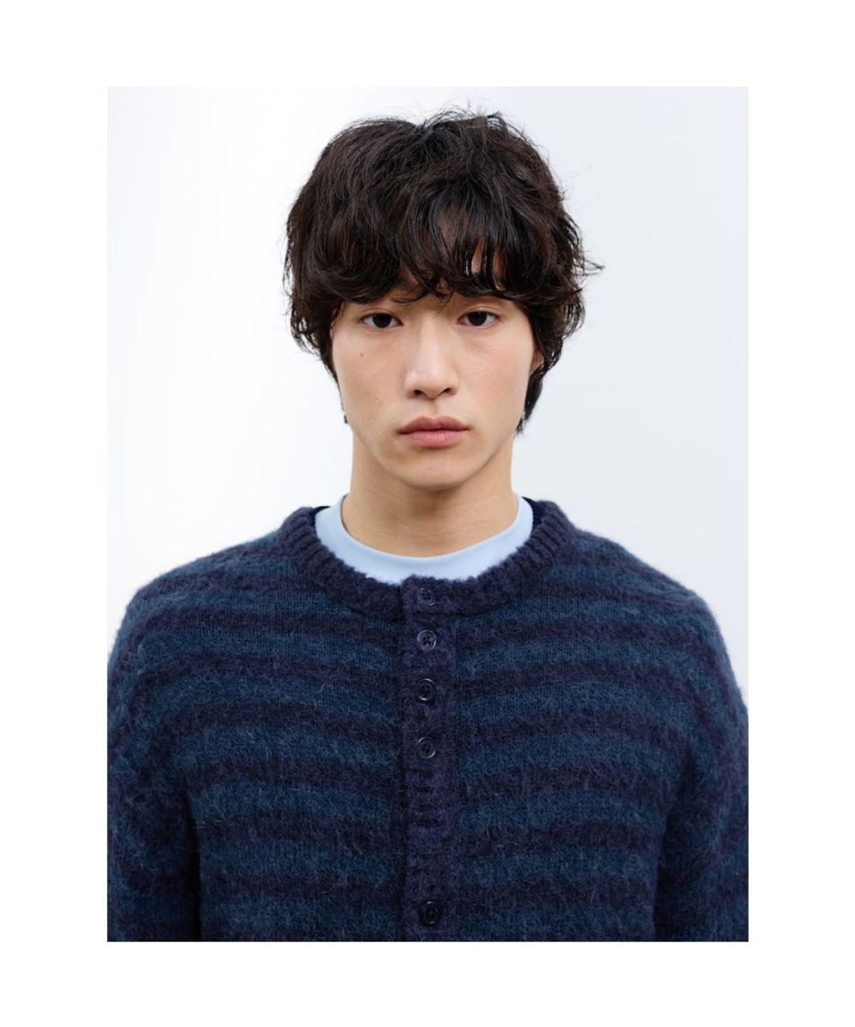 샌드 사운드(SAND SOUND) (UNISEX) 모헤어 블렌드 라운드넥 스트라이프 카디건 네이비