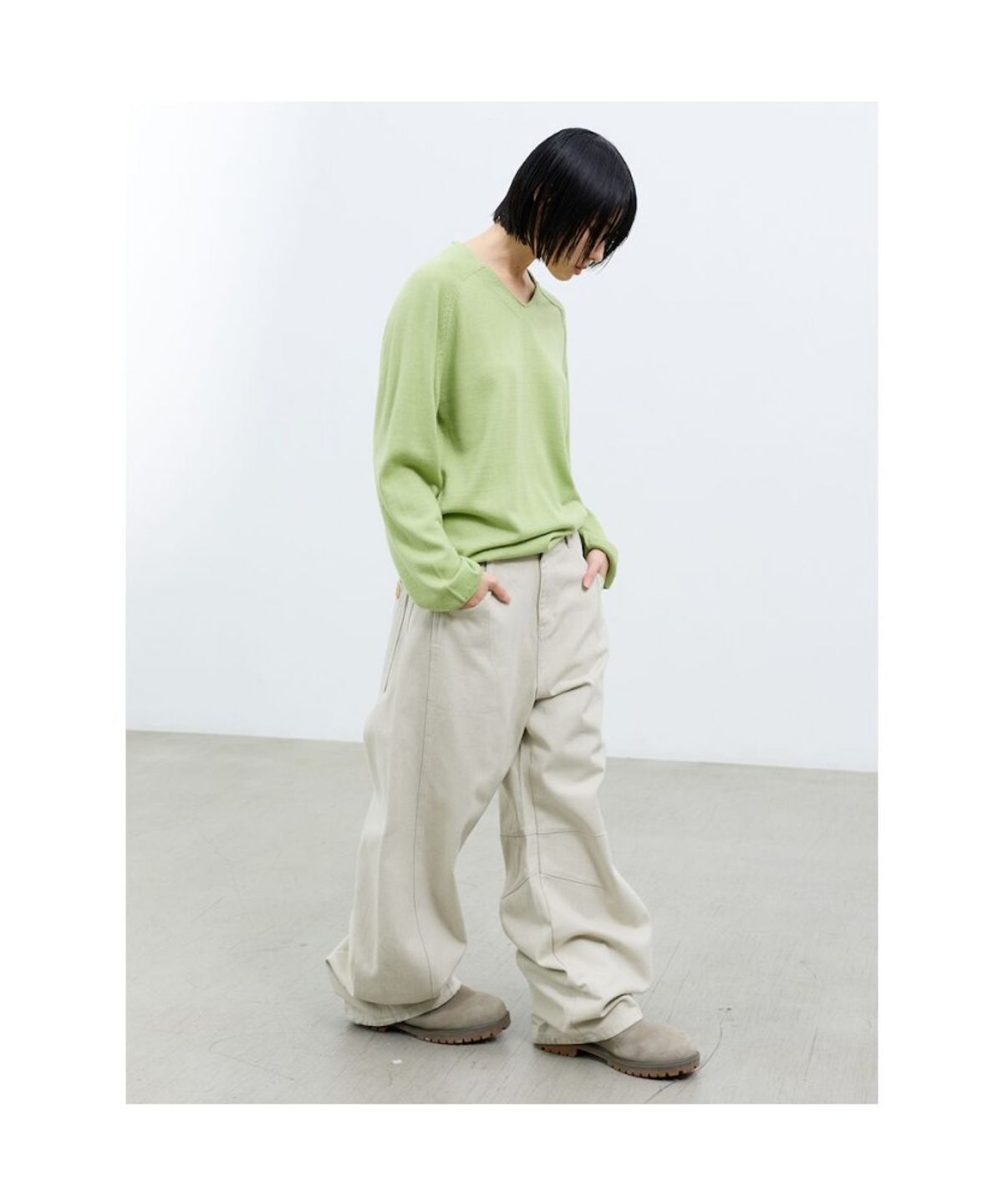 샌드 사운드(SAND SOUND) (UNISEX) 울 블렌드 브이넥 스웨터 라이트 그린