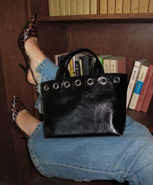 Sunday Tote Bag (eyelet wide)(black)