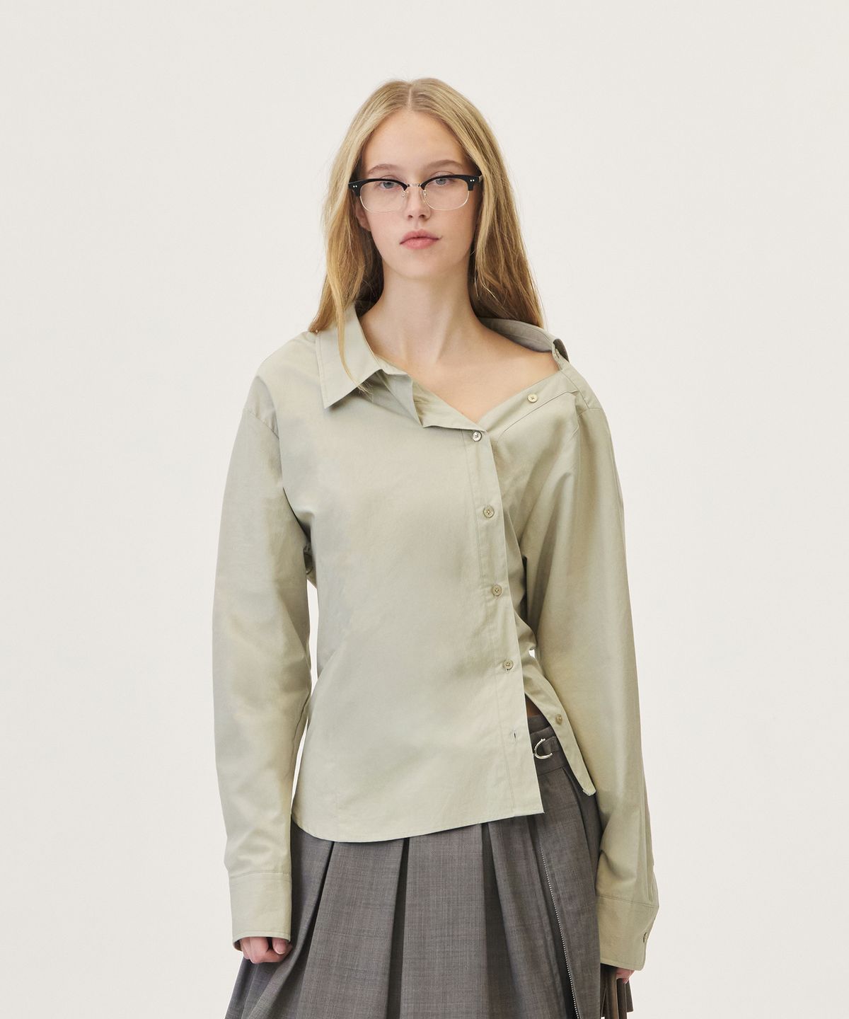 그로브(GROVE) TOMA SHIRT (KHAKI)