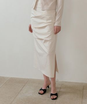 BATD LOTS SHIRRING SKIRT CREAM