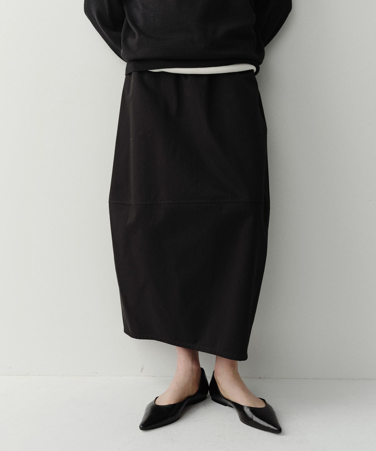 이아(EAAH) COCOON BANDING SKIRT (BLACK)