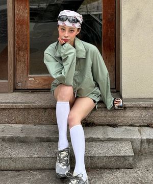 Unisex Easy Move Half Zip