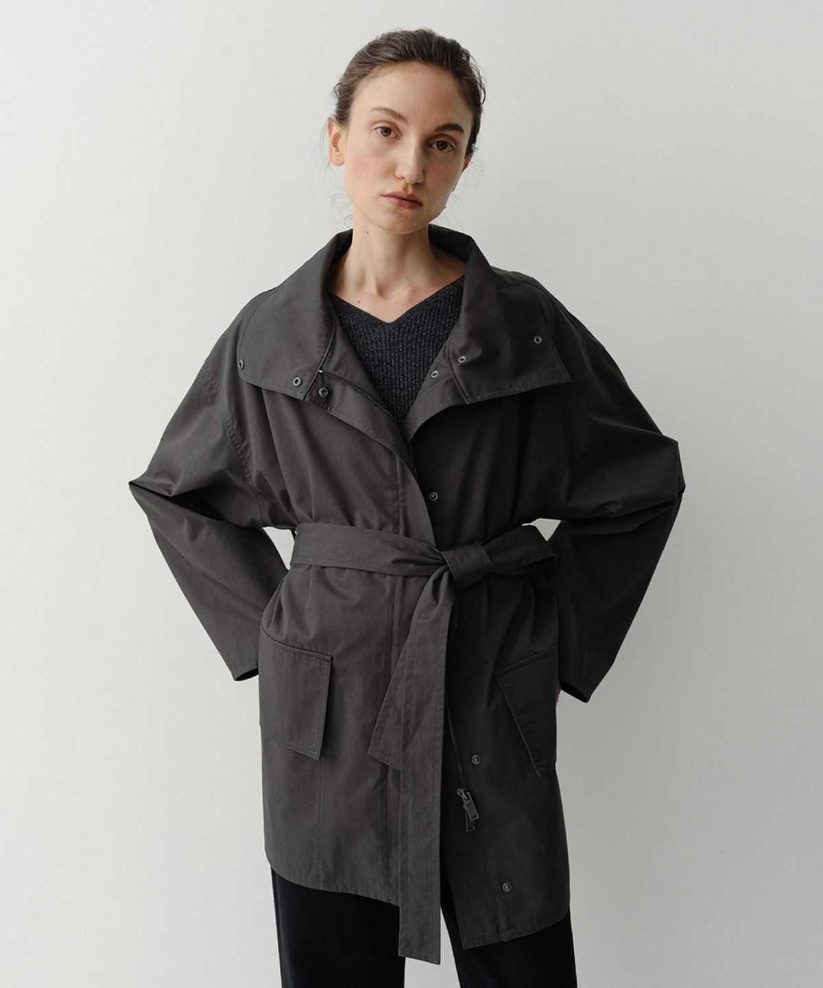이아(EAAH) PAIGE UTILITY JACKET (CHARCOAL)
