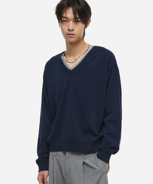 워셔블 브이넥 레이어드 니트 네이비