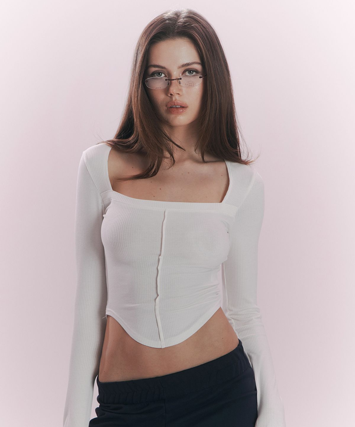 플리즈노팔로우(PLEASENOFOLLOW) 26SS Barbie Squareneck Long Sleeve Top (White)