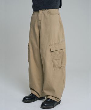 커브드 와이드 카고 팬츠 베이지