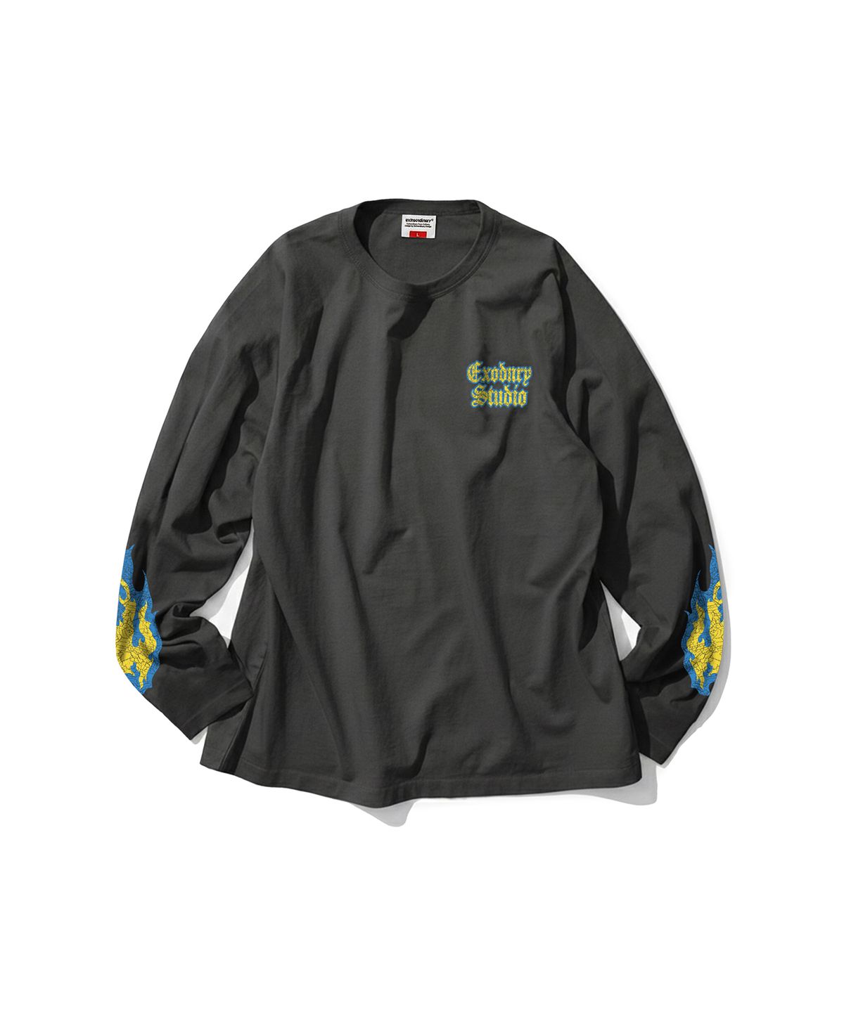 엑스트라오디너리(EXTRAORDINARY) PIGMENT FLAME LOGO LS TEE CHARCOAL