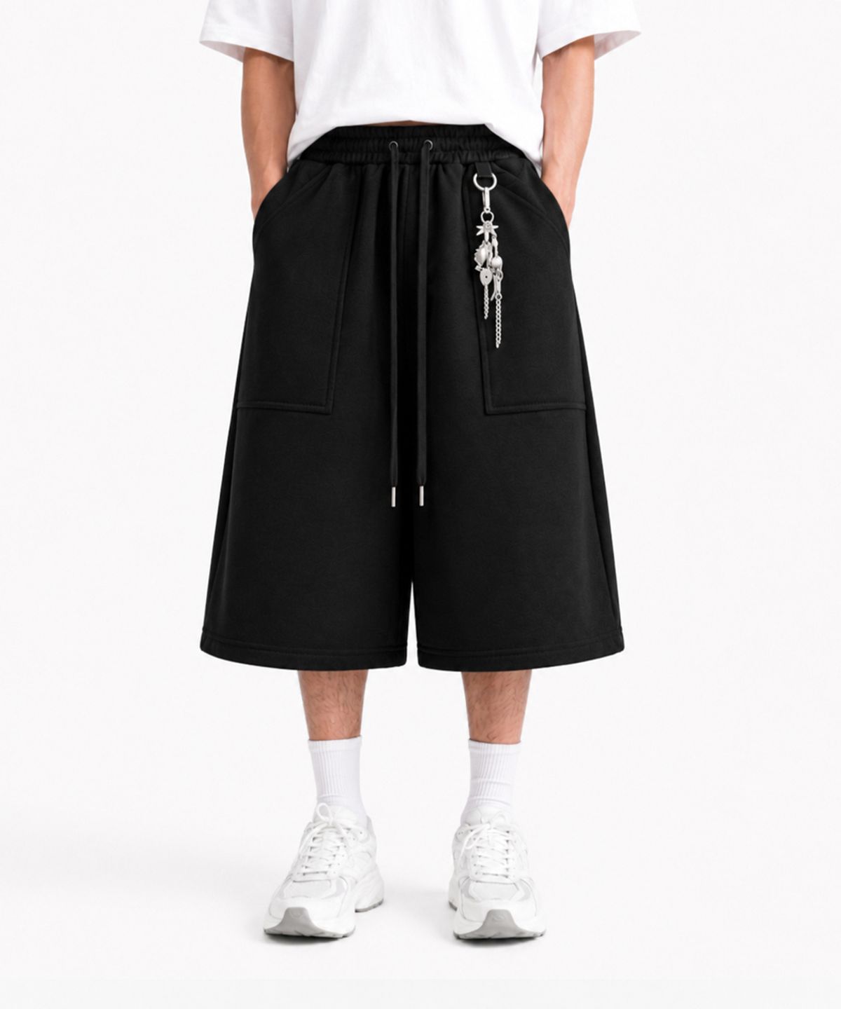 랑가주망(LENGAGEMENT) Wide Fatigue Bermuda Sweat Shorts (Black)