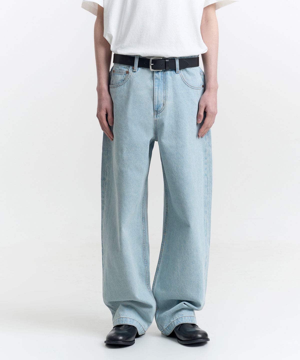 노페이머스(NOFAMOUS) 12.5oz Salt Wide Straight Denim Jeans (Light Blue)