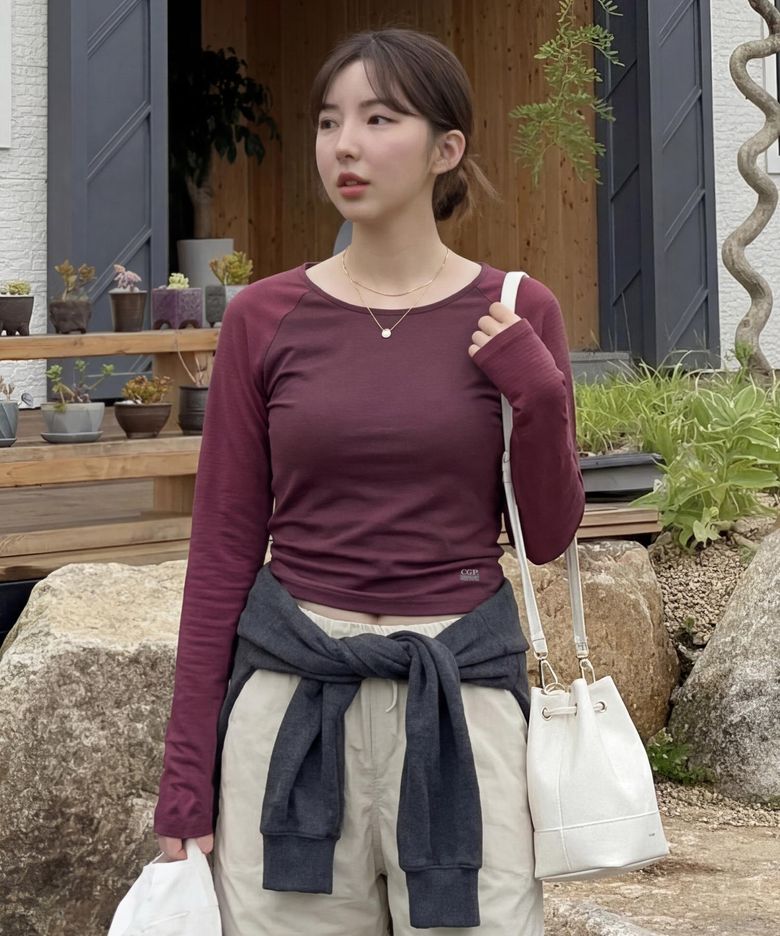 (우먼) 레글런 스트라이프 배색 롱슬리브-퍼플