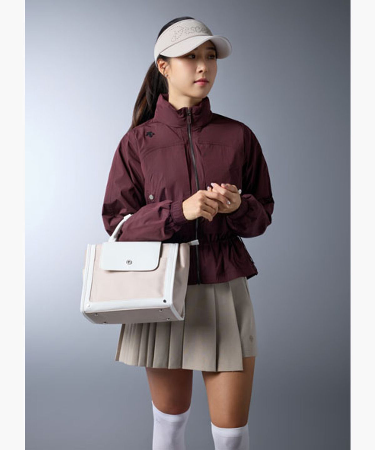데상트 골프(DESCENTE GOLF) 여성 후드 커버업 점퍼  DR11WFBL25
