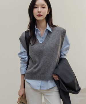 컬틴 루즈핏 브이 니트 베스트_F6S206KN