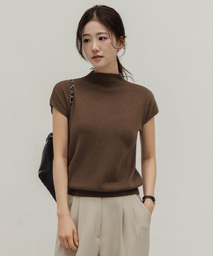 수아베 하프넥 캡소매 니트_F6S187KN