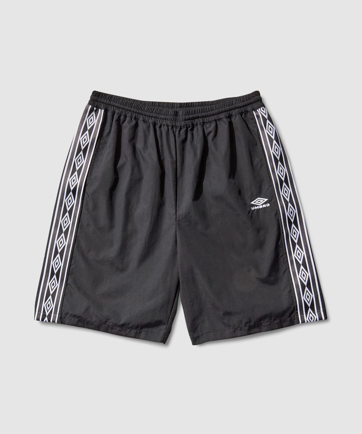 엄브로(UMBRO) [UMB X SLAM JAM] OG 테이프 숏츠 블랙 UR111OHP32