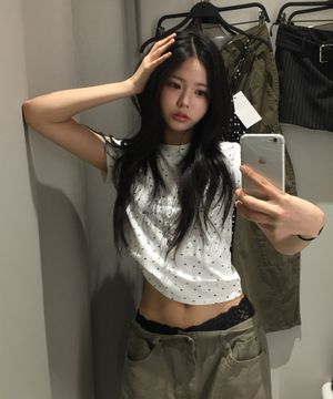 시그니처 도트 슬림 반팔티(2color)