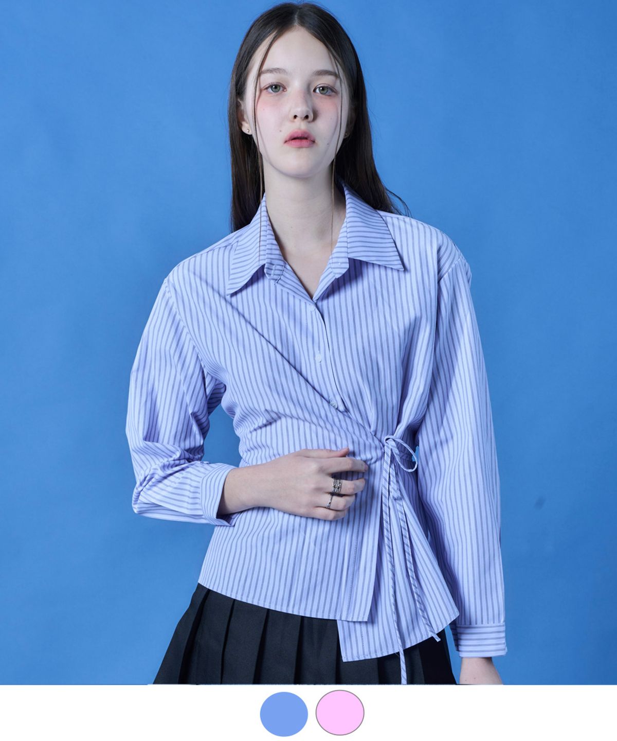 콜릿(KOLEAT) 랩 카라 슬림핏 끈 스트라이프 긴팔셔츠 [2colors]620s