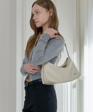 에블린숄더백_크림화이트 GN201K