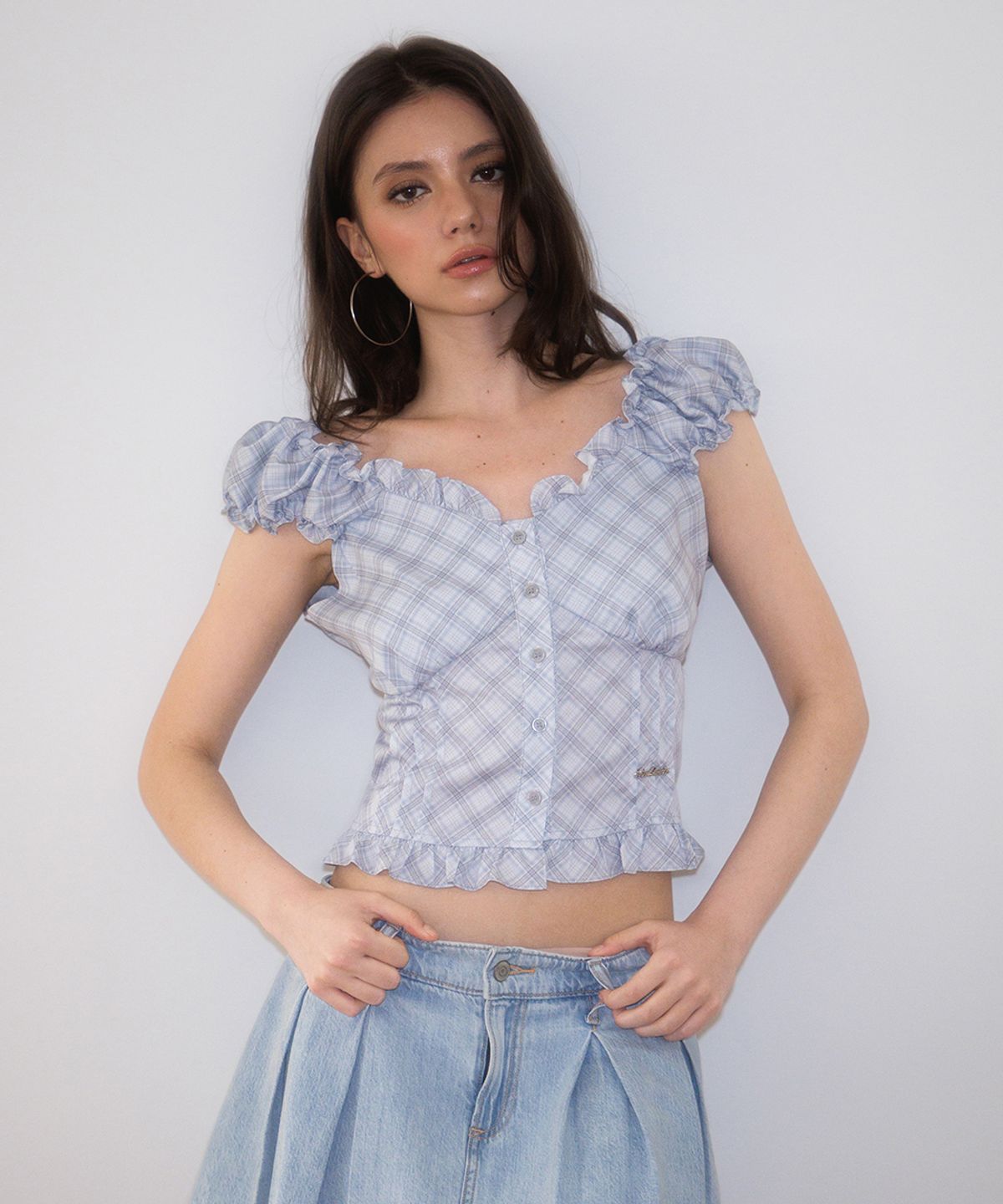 로제프란츠(ROSEFRANTZ) Frill Shirring Sleeveless [Sky Blue]