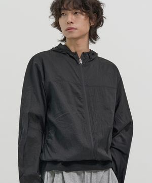 라이트웨이트 시어 자켓 (BLACK)