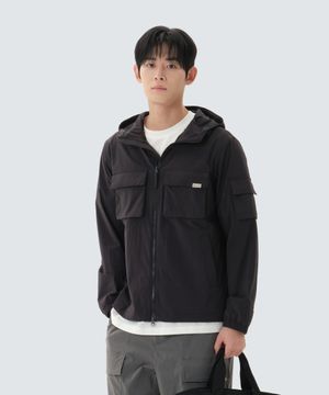 루트 아웃 포켓 바람막이 (S26MMRWB60) Dark Charcoal