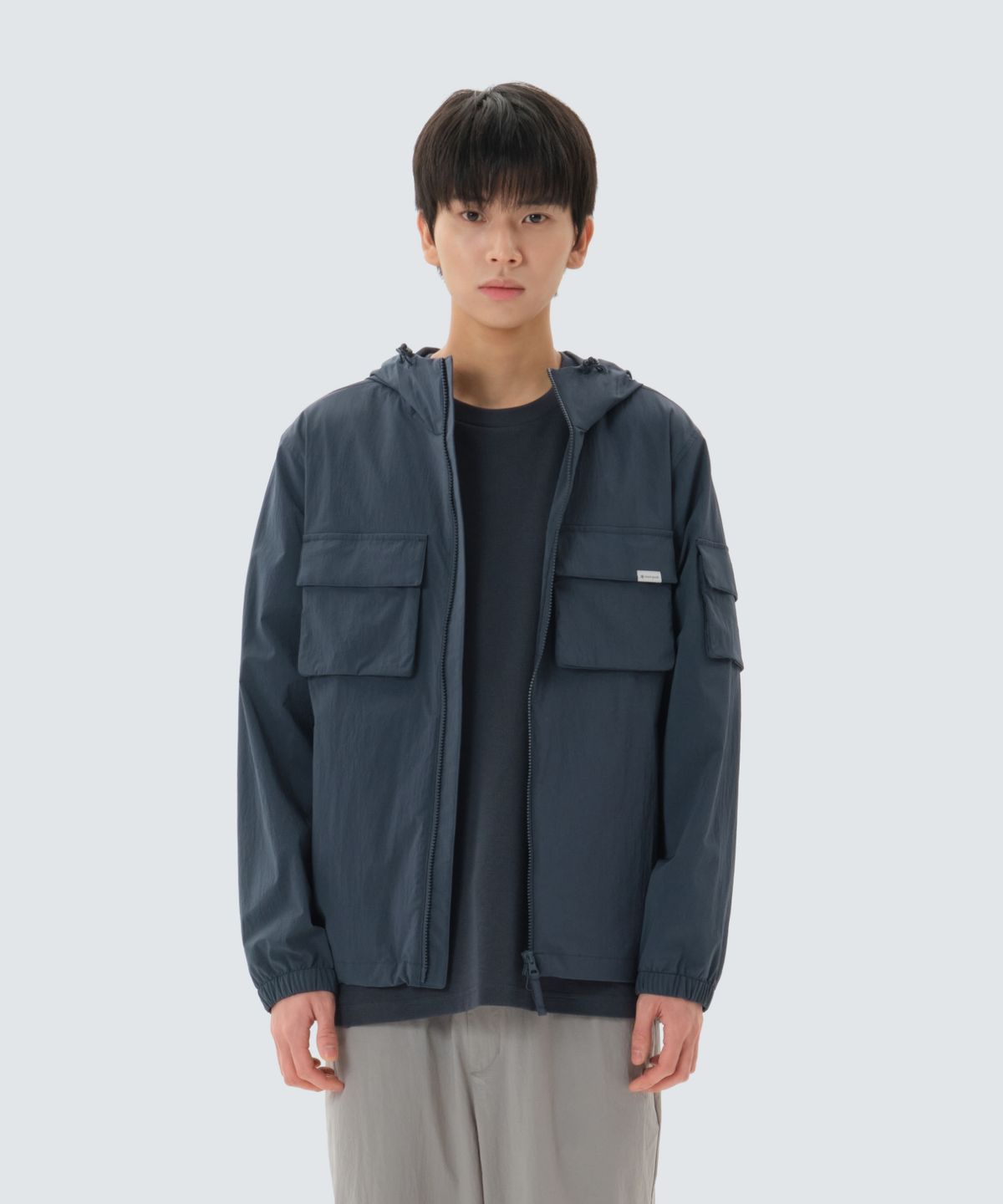 스노우피크 어패럴(SNOWPEAK APPAREL) 루트 아웃 포켓 바람막이 (S26MMRWB60) Vintage Blue
