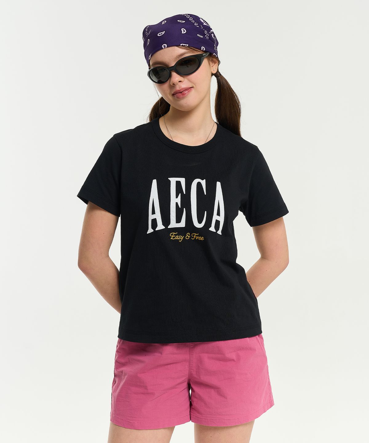 에이카화이트(AECA) (Woman) AECA SYMBOL FELT HALF SLEEVE TEE-BLACK