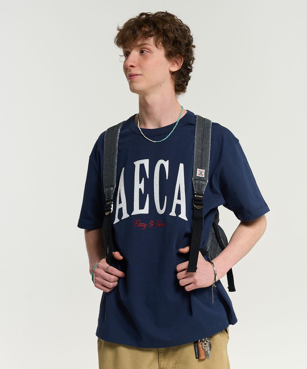에이카화이트(AECA) AECA SYMBOL FELT HALF SLEEVE TEE-NAVY