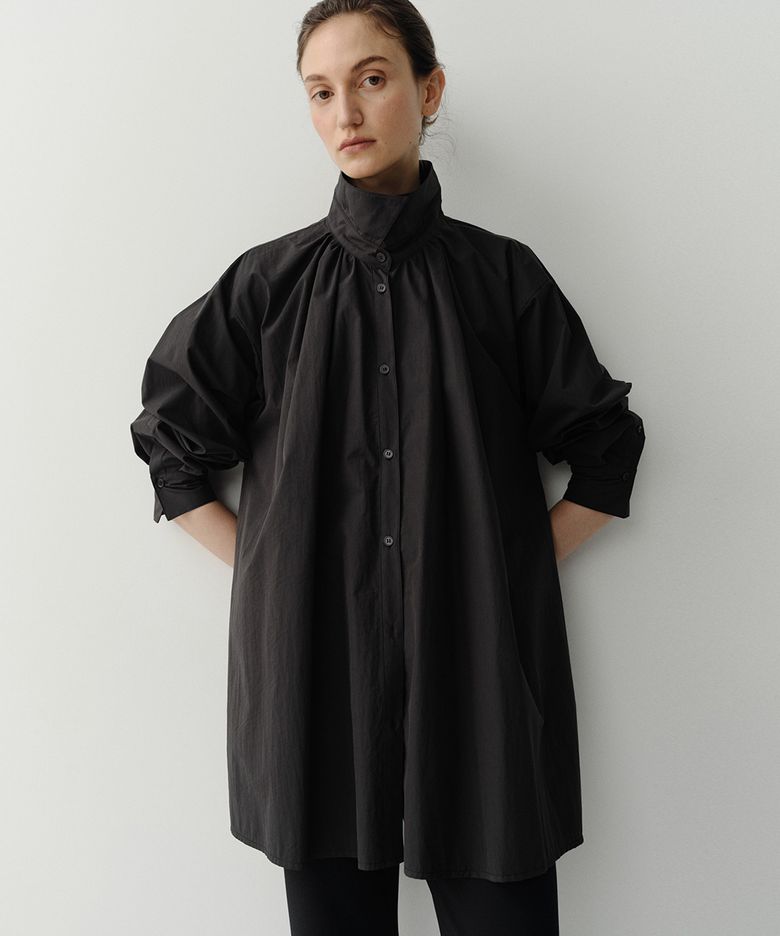 HIGH NECK SHIRRING SHIRT (BLACK)