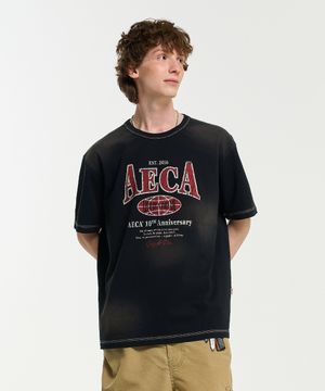 AECA HERITAGE GLOBE LOGO HALF SLEEVE TEE-BLACK
