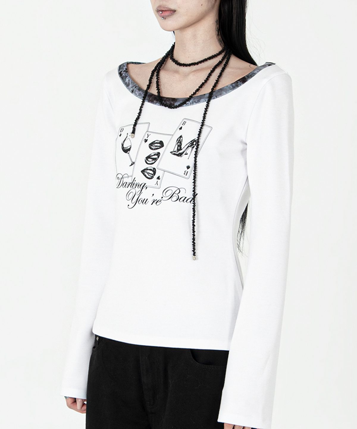 달링유어배드(DARLING, YOU'RE BAD) Playing Card Velvet-Trim Tee #Black
