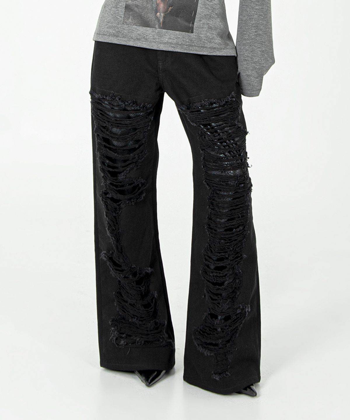 달링유어배드(DARLING, YOU'RE BAD) Damaged Python Wide Denim Pants #Black