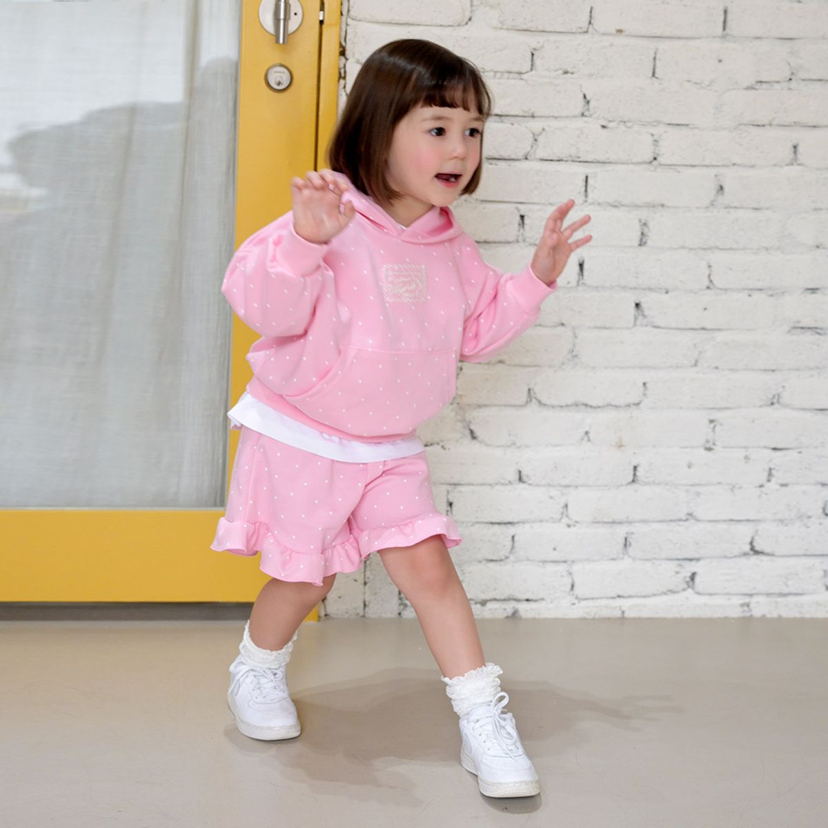 붐붐키즈(BOOMBOOMKIDS) SS26A50 나비도트셋업