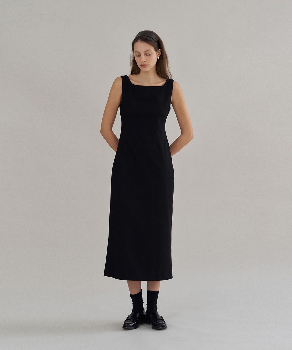 더 릴(THE LILLE) Boat Neck Wool Dress_Black