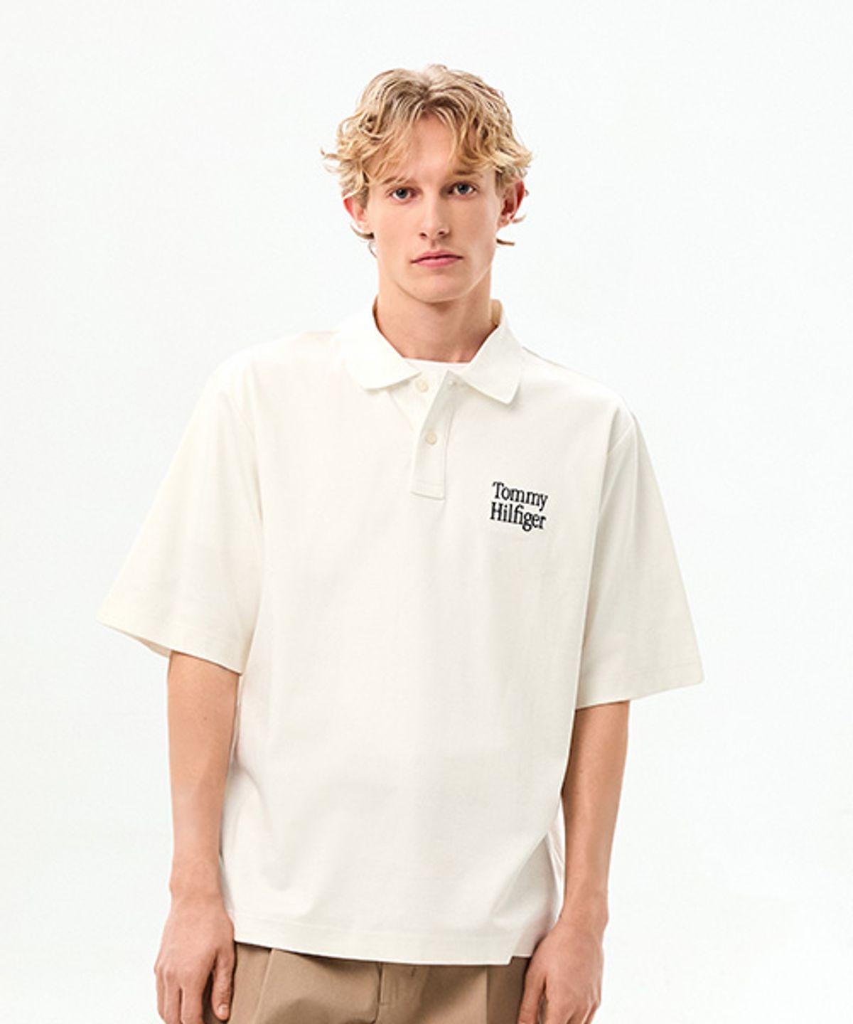타미힐피거(TOMMY HILFIGER) 빅 백 그래픽 폴로 셔츠 (T12G0TKT370MT1YBL)