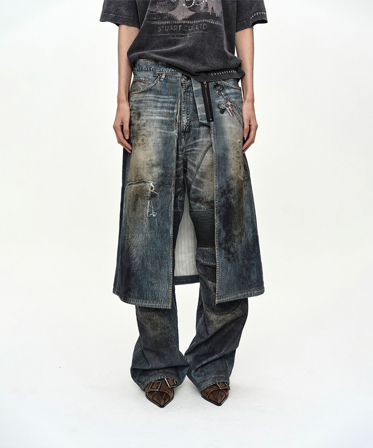 앤더슨벨(ADSB ANDERSSON BELL) DENIM TROMPE-LOEIL GRAPHIC WRAP SKIRT apa918w(MID BLUE)