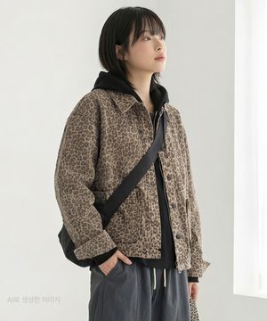 여성) 스냅 포켓 숏 패턴 자켓