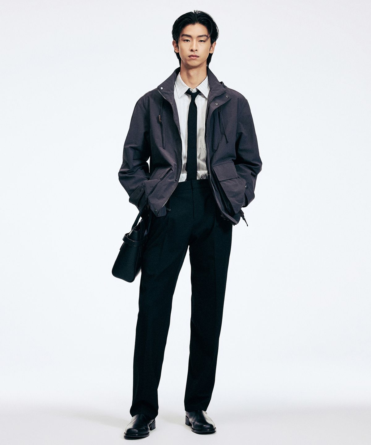티엔지티(TNGT) Essential Semi-Wide Fit Pants (Black) TNPA6E101BK
