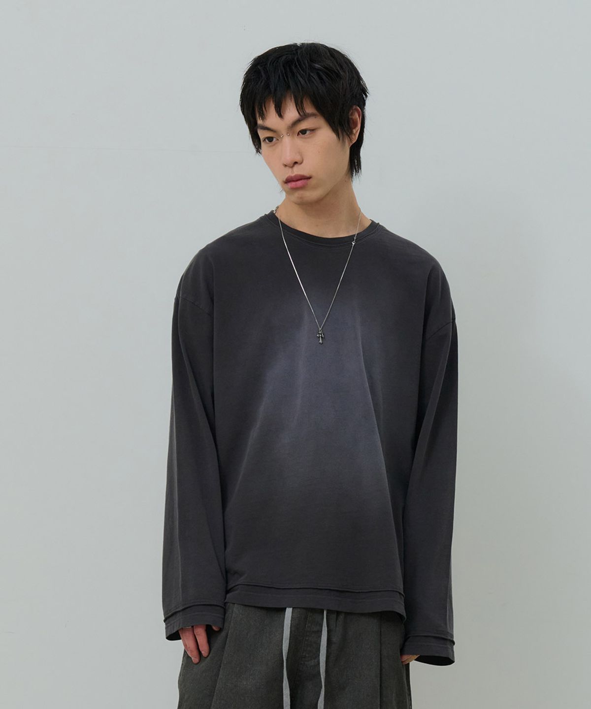 데시레드(DESIRED) 데끼 워싱 긴팔 티셔츠-FASK5102B09