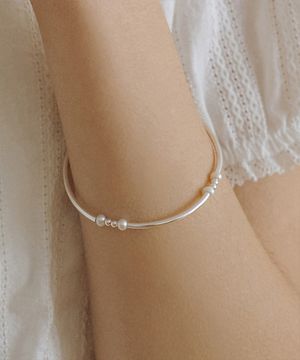 HML015 Silver Pearl Accent Bracelet