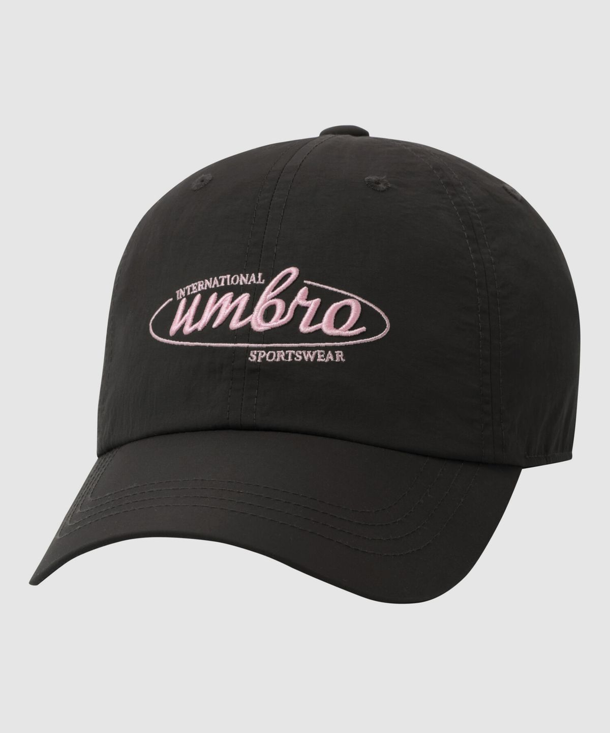 엄브로(UMBRO) 라운드 그래픽 볼캡 차콜 UR122CCP22